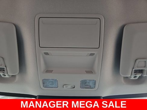 New 2026 Ford Maverick XLT w/ XLT Luxury Package FWD image 30