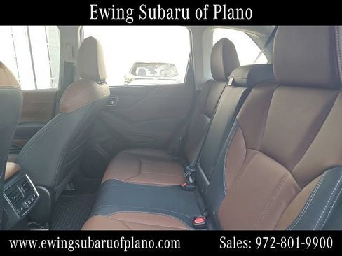 Used 2024 Subaru Forester Touring AWD/4WD image 7