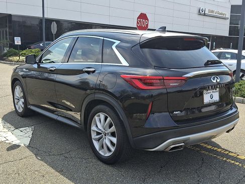 Used 2019 INFINITI QX50 Essential w/ Premium Heat Package image 4