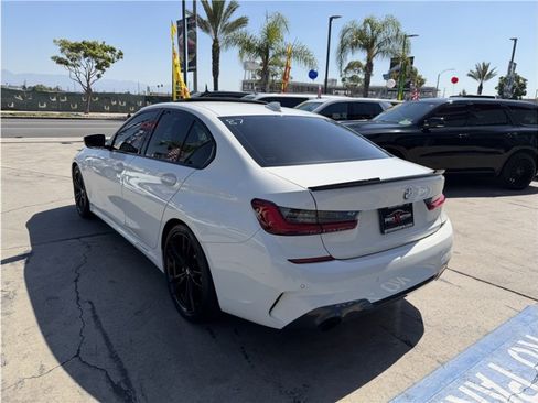 Used 2020 BMW 330i Sedan w/ M Sport Package RWD image 4