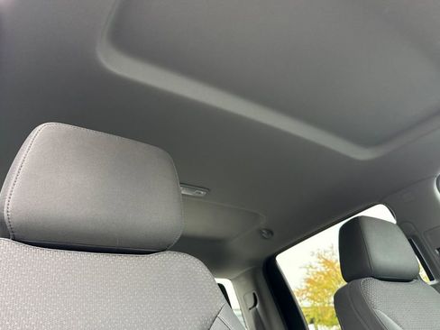 Used 2019 Chevrolet Silverado 1500 Custom Trail Boss w/ Custom Convenience Package image 24