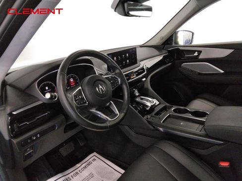 Used 2025 Acura MDX FWD image 24