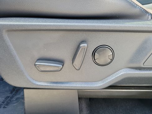 Used 2024 Ford Bronco Wildtrak AWD/4WD image 16