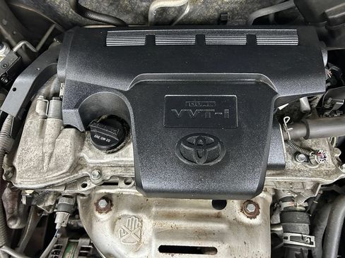 Used 2014 Toyota RAV4 LE AWD/4WD image 10