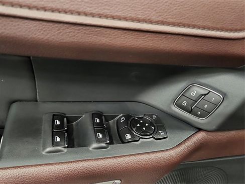 Used 2024 Ford Expedition Max Limited image 27