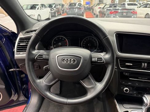 Used 2016 Audi Q5 2.0T Premium Plus w/ Technology Package AWD/4WD image 34