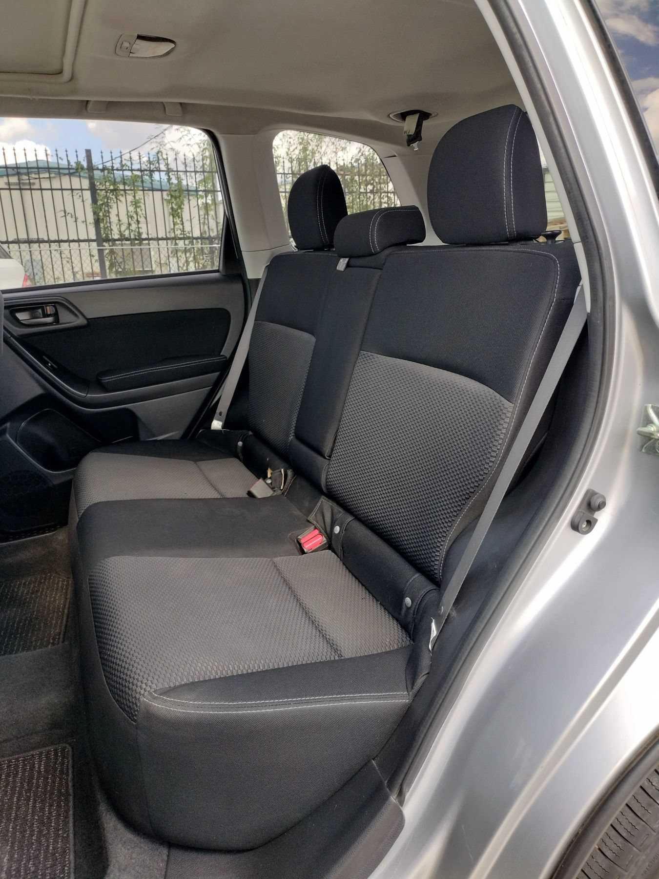 Used 2014 Subaru Forester 2.5i Premium AWD/4WD image 28