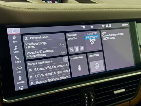 Certified 2021 Porsche Cayenne Turbo image 17