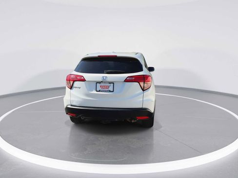 Used 2016 Honda HR-V LX image 7
