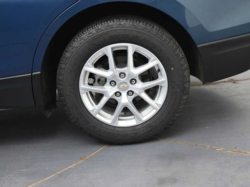 Used 2024 Chevrolet Equinox LT AWD/4WD image 5