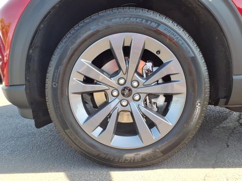 Certified 2023 Ford Explorer XLT w/ Equipment Group 202A AWD/4WD image 9