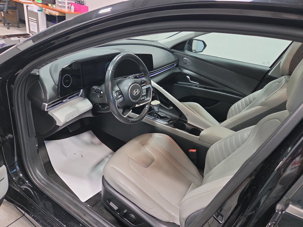 Used 2024 Hyundai Elantra Limited FWD image 27