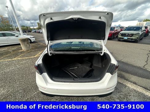 Certified 2023 Honda Accord Touring image 11