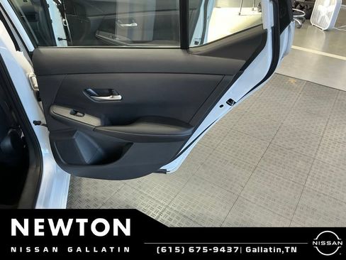 Used 2021 Nissan Sentra S FWD image 34