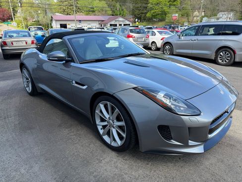 Used 2014 Jaguar F-TYPE S RWD image 4
