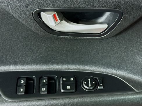 Used 2022 Kia Rio S image 22