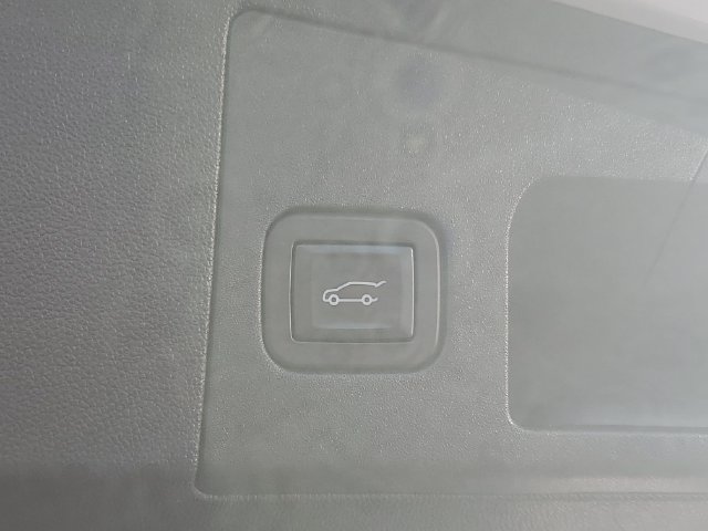 Certified 2019 Cadillac XT5 Platinum AWD/4WD image 9