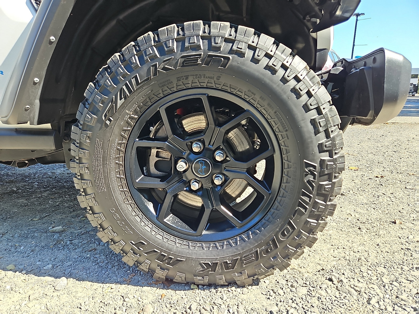 Used 2024 Jeep Wrangler Unlimited AWD/4WD image 9