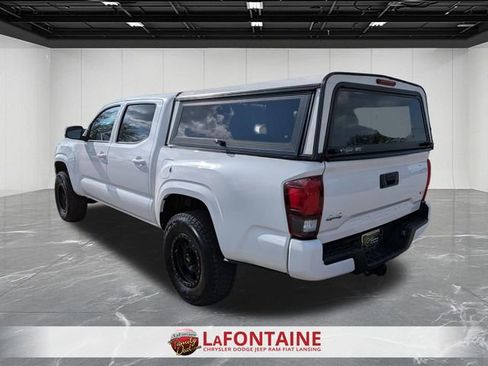 Used 2021 Toyota Tacoma SR AWD/4WD image 3