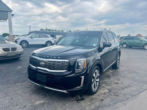 Used 2021 Kia Telluride S AWD/4WD image 1