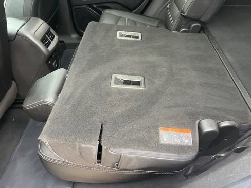 Used 2022 GMC Terrain Denali w/ Denali Premium Package image 44