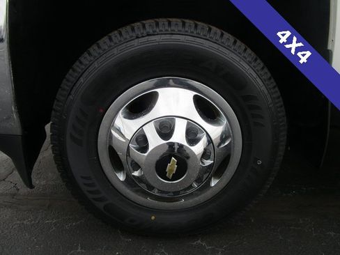 Used 2016 Chevrolet Silverado 3500 W/T w/ WT Convenience Package image 2