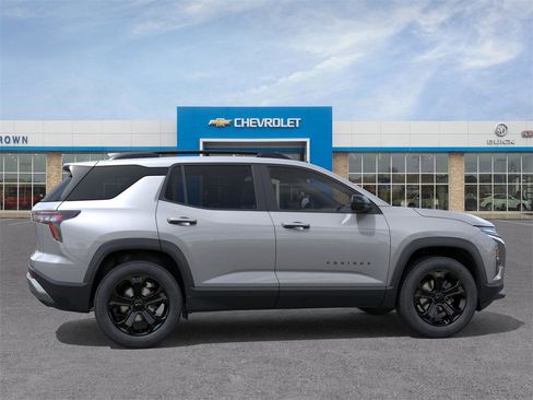 New 2026 Chevrolet Equinox LT w/ Convenience Package II image 5