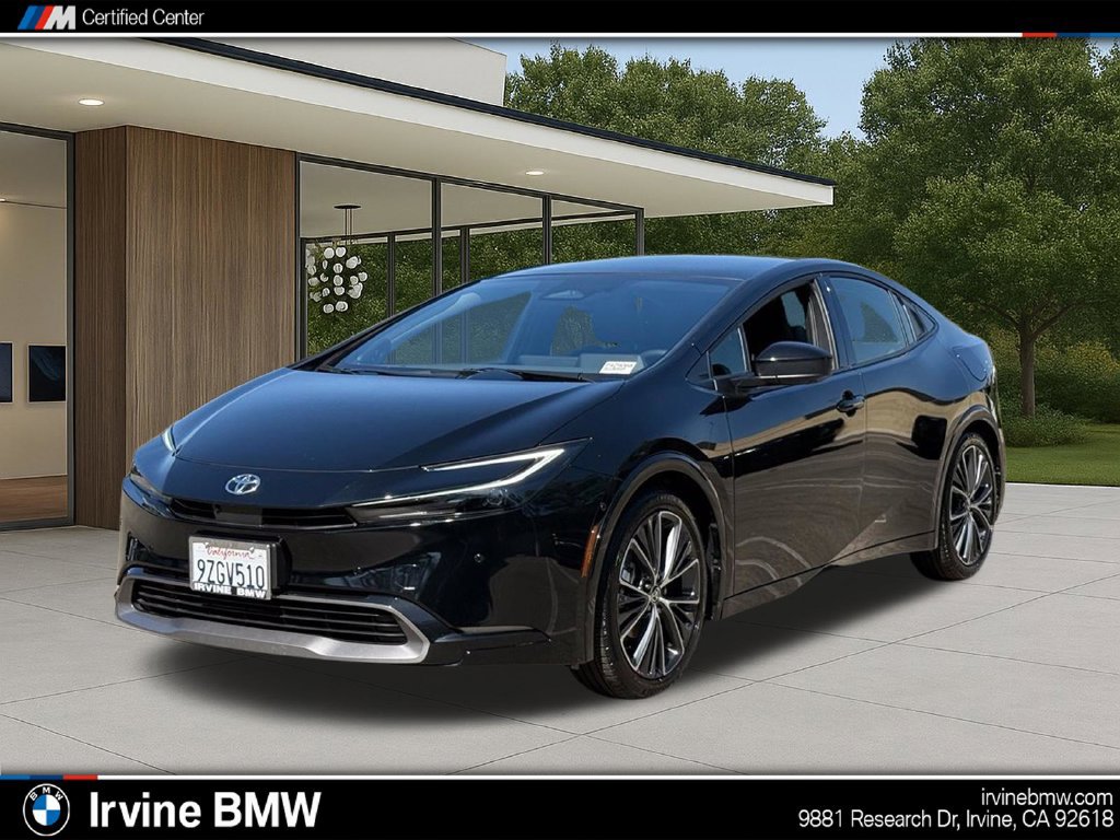 Used 2026 Toyota Prius Limited w/ Limited Premium Package FWD image 1