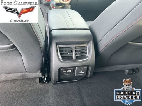 Used 2025 Chevrolet Blazer RS FWD image 26