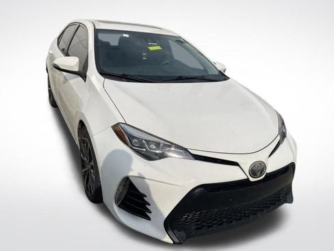 Used 2017 Toyota Corolla SE 50th Anniversary image 9