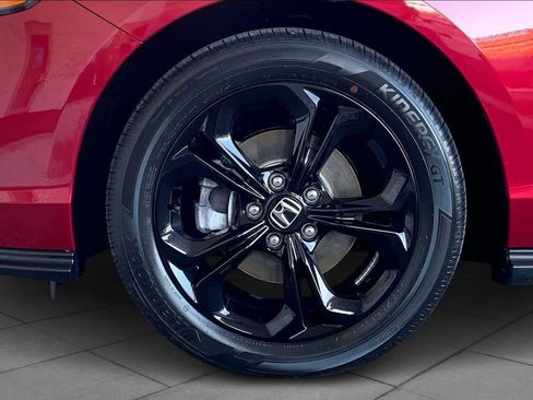 Used 2025 Honda Accord SE image 10