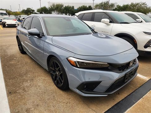 Used 2024 Honda Civic Sport Touring image 1