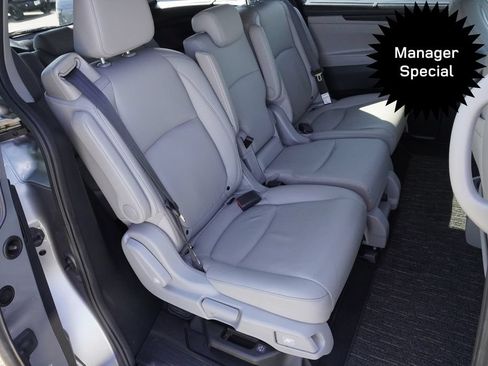 Used 2023 Honda Odyssey Touring image 26