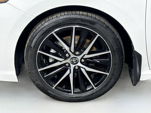 Used 2023 Toyota Camry SE image 28