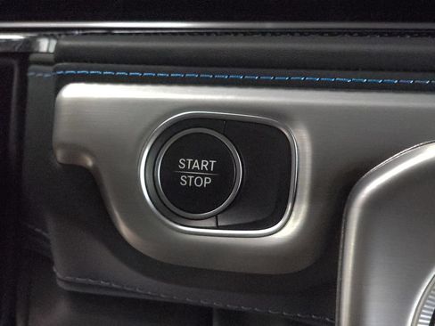 Used 2025 Mercedes-Benz G 580 w/ EQ Technology image 16