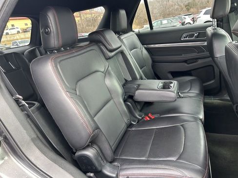 Used 2018 Ford Explorer Sport w/ Ford Safe & Smart Package image 41