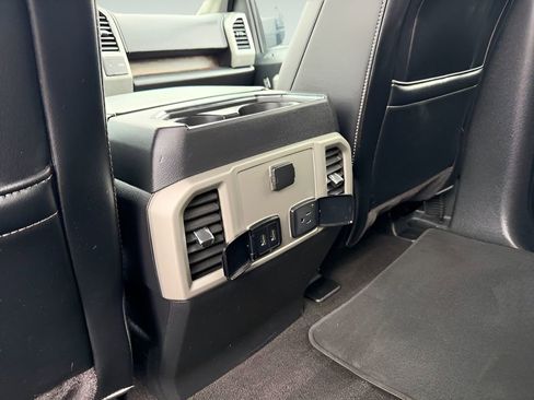 Used 2020 Ford F150 Lariat image 36