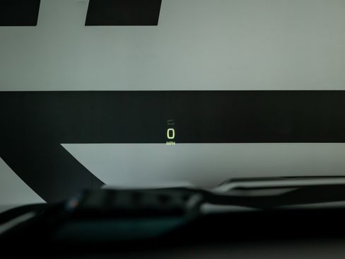 Used 2024 Chevrolet Silverado 2500 ZR2 w/ Technology Package image 37