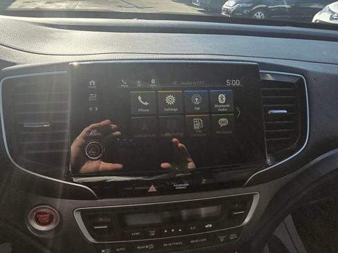 Used 2022 Honda Pilot Special Edition image 16