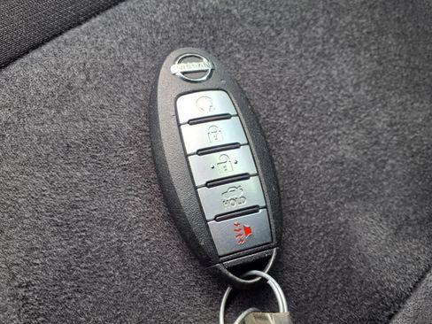 Used 2021 Nissan Sentra SR FWD image 27