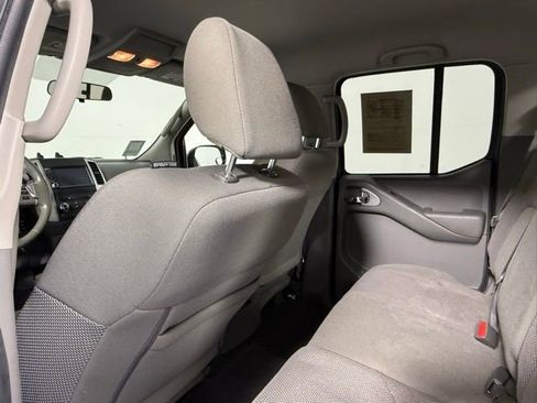 Used 2019 Nissan Frontier SV AWD/4WD image 40