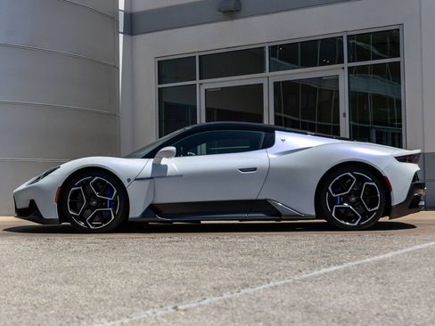 Used 2022 Maserati MC20 Coupe RWD image 20