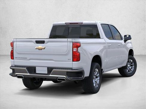 New 2026 Chevrolet Silverado 1500 LT w/ Z71 Off-Road Package image 5