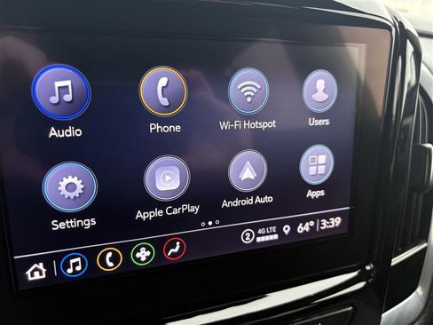 Used 2022 Chevrolet Traverse LT image 13