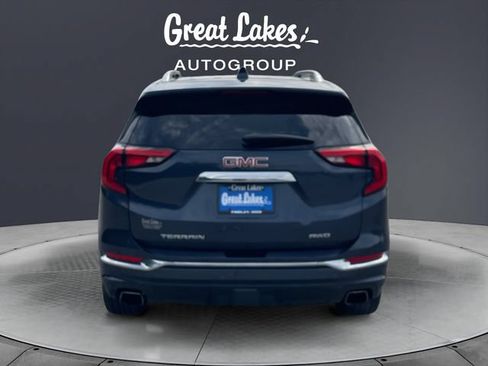Used 2018 GMC Terrain Denali w/ Advanced Safety Package AWD/4WD image 4