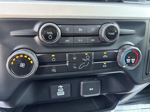 Used 2023 Ford F250 XLT w/ FX4 Off-Road Package AWD/4WD image 18