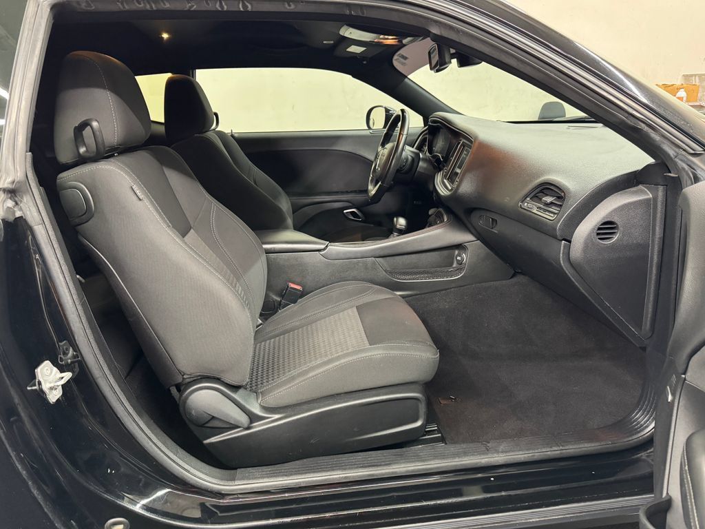 Used 2019 Dodge Challenger SXT w/ Blacktop Package RWD image 27