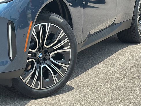 New 2025 BMW X3 xDrive30i w/ Premium Package image 3