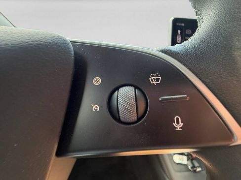 Used 2025 Tesla Model 3 RWD image 25