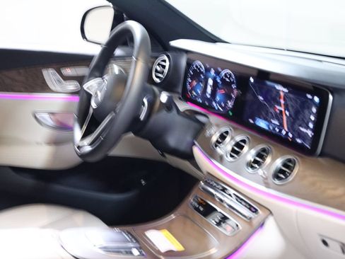 Used 2023 Mercedes-Benz E 350 4MATIC Sedan image 62